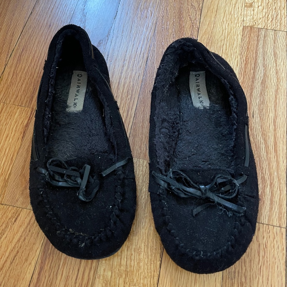 Airwalk Womens Flurry Slip-On Moccasin Flat